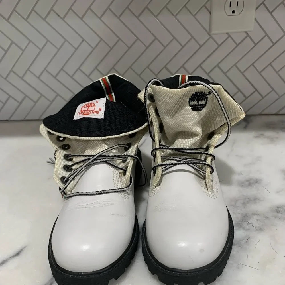 Timberland leather white boots rollout top sz 5. Beautiful condition - Picture 5 of 9